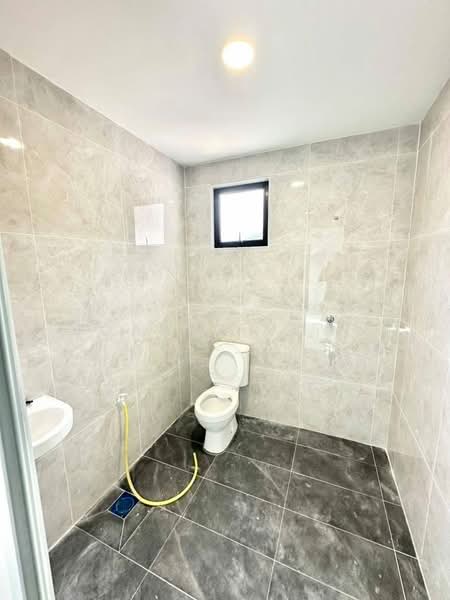 Rumah Teres 1 Tingkat untuk Dijual di Skudai (Johor) - Joanne Yong - Bathroom - PropertyGuru.com.my