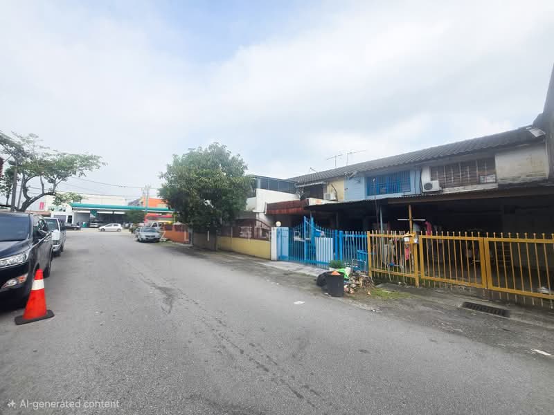 2-storey Terraced House for Sale in Taman Putra (Ampang) - Azli Ibrahim - Exterior - PropertyGuru.com.my