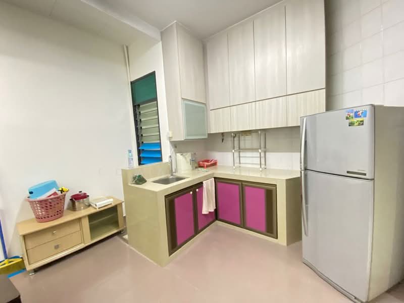 Rumah Teres 1 Tingkat untuk Disewa di Bandar Jaya Putra (Johor Bahru) - Edward Siow - Kitchen - PropertyGuru.com.my