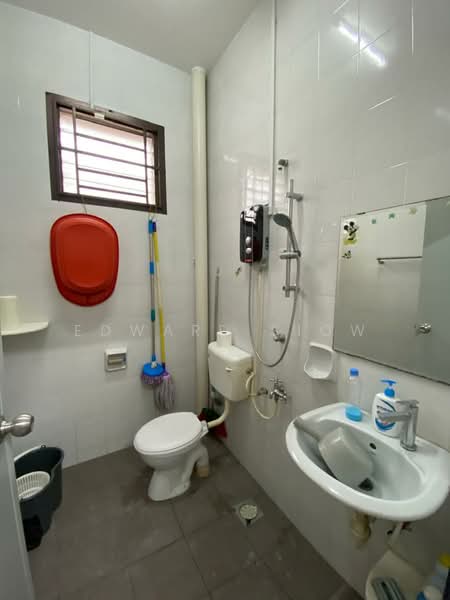 Rumah Teres 1 Tingkat untuk Disewa di Bandar Jaya Putra (Johor Bahru) - Edward Siow - Bathroom - PropertyGuru.com.my