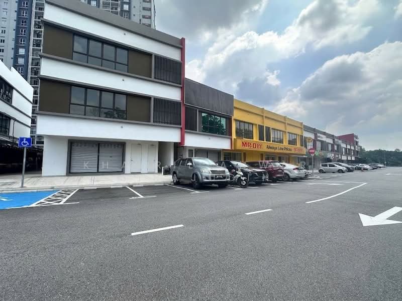 Kedai / Pejabat untuk Disewa di Bukit Jelutong (Shah Alam) - Khairil Anwar Sirajudin - Exterior - PropertyGuru.com.my