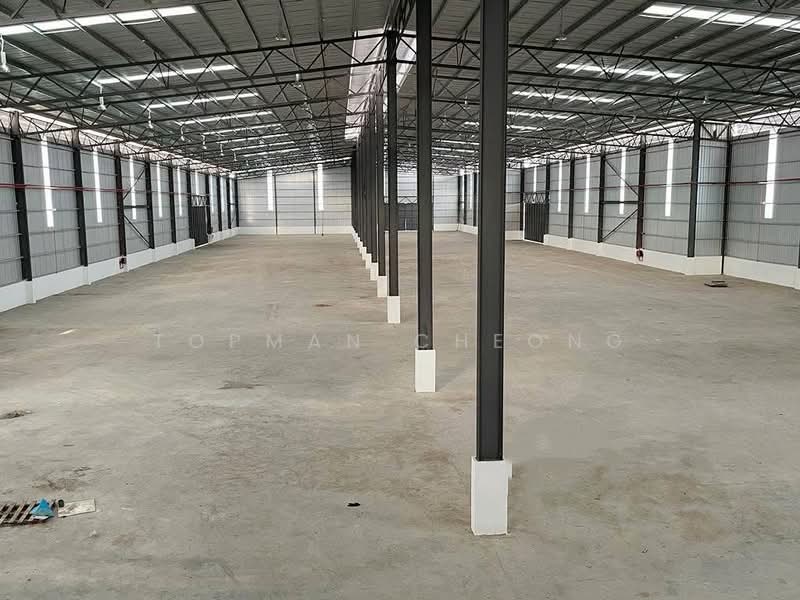 Detached Factory for Rent in Kota Puteri Seksyen 8 (Batu Arang) - Topman Cheong - Interior - PropertyGuru.com.my