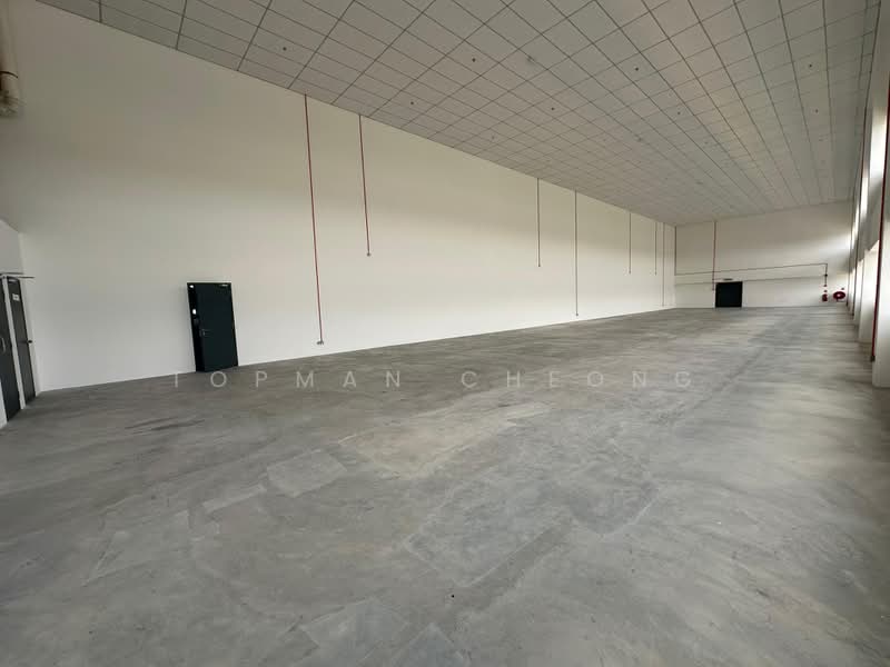 Detached Factory for Rent in Kota Puteri Seksyen 8 (Batu Arang) - Topman Cheong - Interior - PropertyGuru.com.my