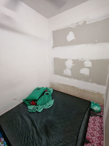 2-storey Terraced House for Rent in Taman Pelangi (Johor Bahru) - Dominic Chow - Bedroom - PropertyGuru.com.my