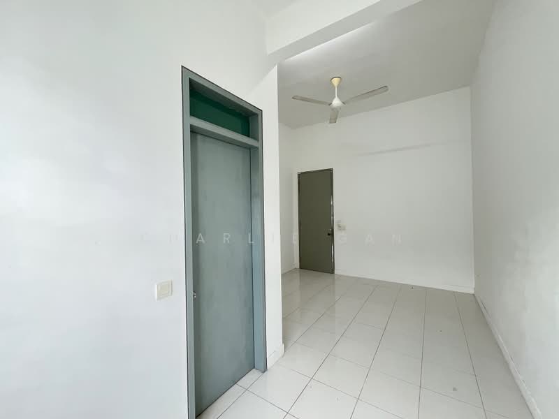 2-storey Terraced House for Rent in Bandar Saujana Putra (Tanjong Duabelas) - Charlie Gan - PropertyGuru.com.my