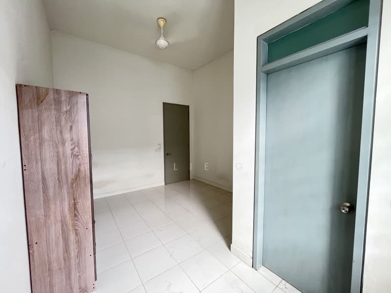 2-storey Terraced House for Rent in Bandar Saujana Putra (Tanjong Duabelas) - Charlie Gan - PropertyGuru.com.my