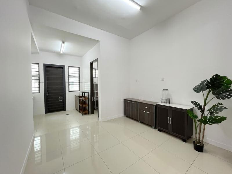 Rumah Teres 2-Tingkat untuk Disewa di Bandar Saujana Putra (Tanjong Duabelas) - Charlie Gan - Interior - PropertyGuru.com.my