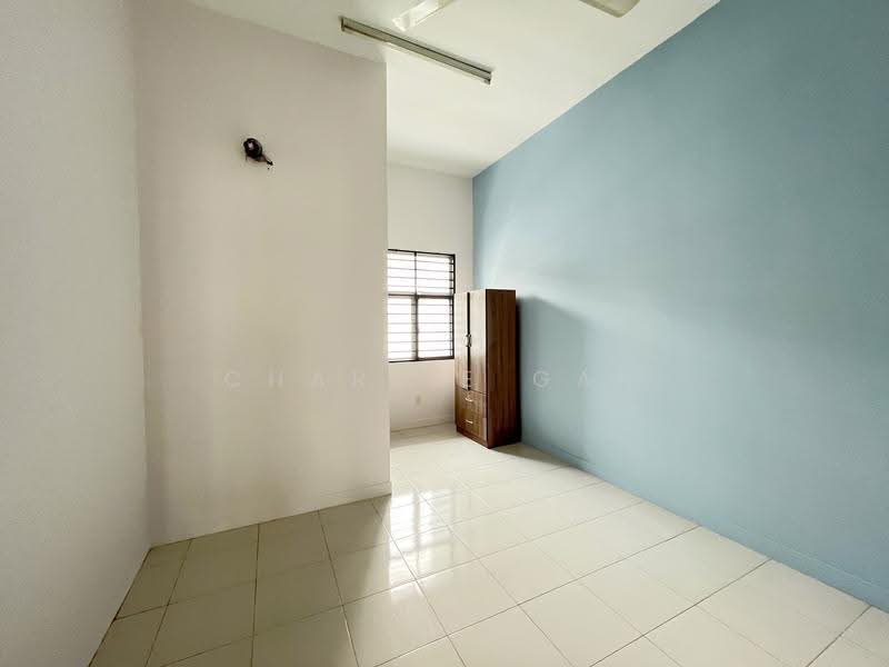 Rumah Teres 2-Tingkat untuk Disewa di Bandar Saujana Putra (Tanjong Duabelas) - Charlie Gan - Interior - PropertyGuru.com.my