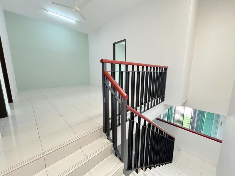 Rumah Teres 2-Tingkat untuk Disewa di Bandar Saujana Putra (Tanjong Duabelas) - Charlie Gan - Interior - PropertyGuru.com.my