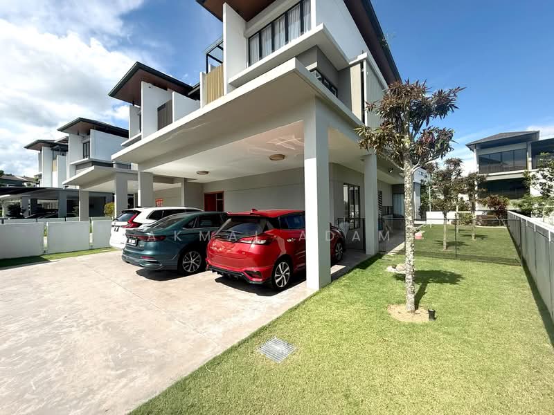 Semi-Detached House for Sale in Kajang (Selangor) - Akmal Adam - Exterior - PropertyGuru.com.my
