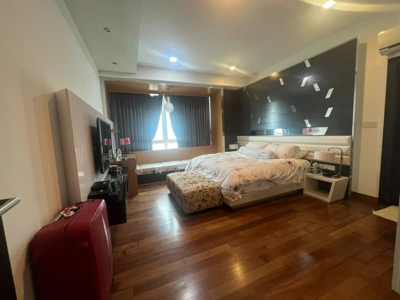 Kondominium untuk Dijual di Gurney Paragon - Ronald Ng - Bedroom - PropertyGuru.com.my