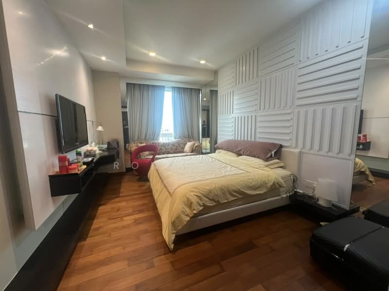 Kondominium untuk Dijual di Gurney Paragon - Ronald Ng - Bedroom - PropertyGuru.com.my