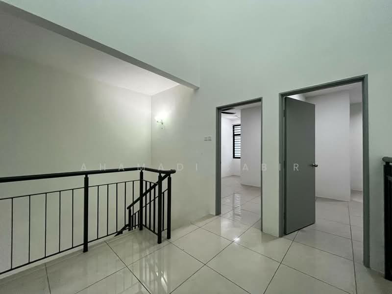 2-storey Terraced House for Sale in Sungai Buloh (Selangor) - Ahamadi Sabir - Interior - PropertyGuru.com.my
