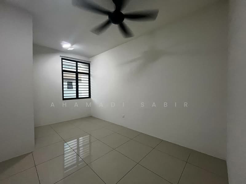 2-storey Terraced House for Sale in Sungai Buloh (Selangor) - Ahamadi Sabir - Interior - PropertyGuru.com.my