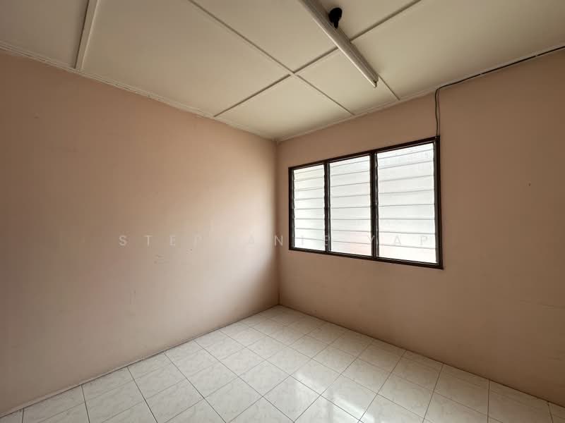 Rumah Teres 2 Tingkat untuk Dijual di Taman Seri Putra (Banting) - Stephanie Yap - Interior - PropertyGuru.com.my