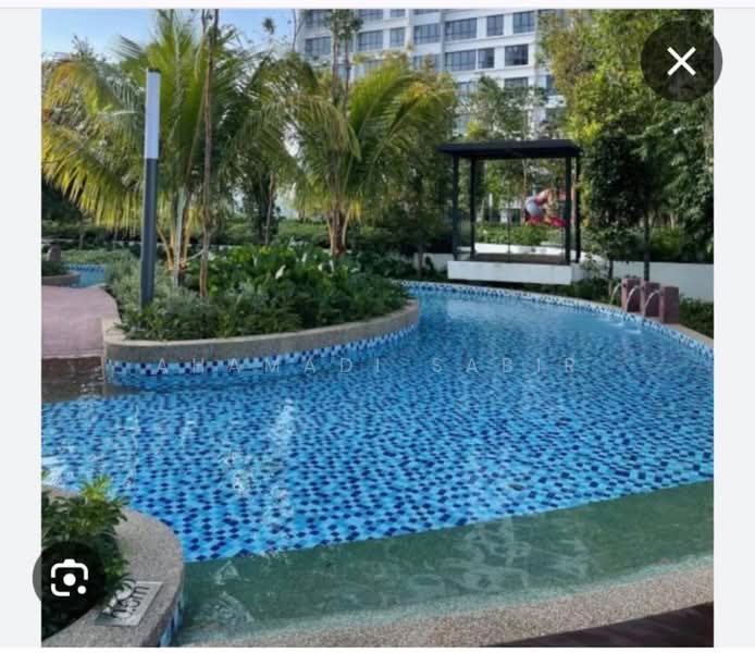 Pangsapuri untuk Dijual di Gamuda Gardens @ Sungai Buloh - Ahamadi Sabir - Pool - PropertyGuru.com.my