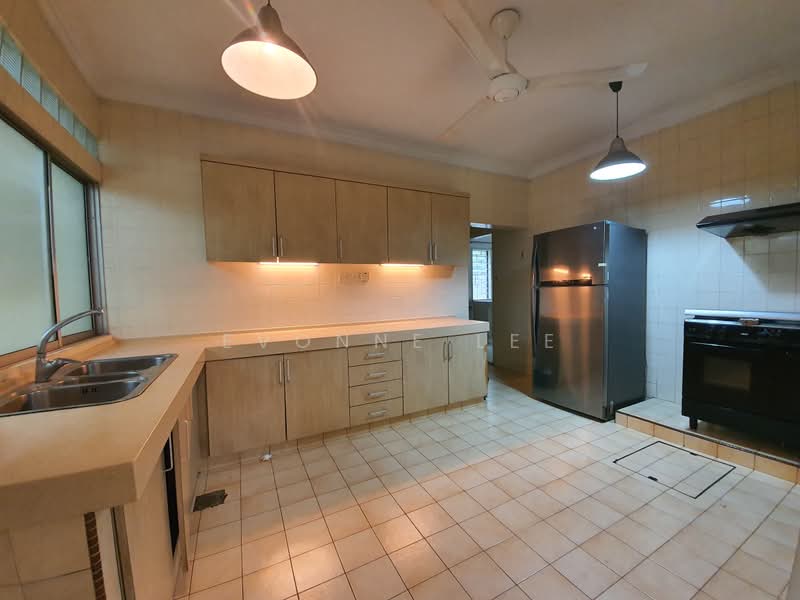 Bungalow for Rent in Bukit Damansara (Damansara Heights) - Evonne Lee - Kitchen - PropertyGuru.com.my