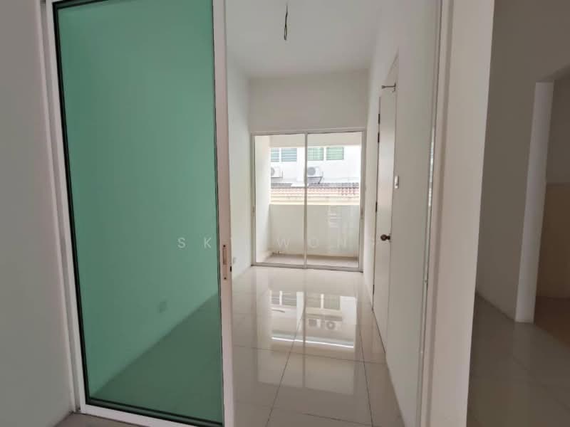 2-storey Terraced House for Sale in Bandar Teknologi Kajang (Kajang) - Sky Wong - Balcony - PropertyGuru.com.my