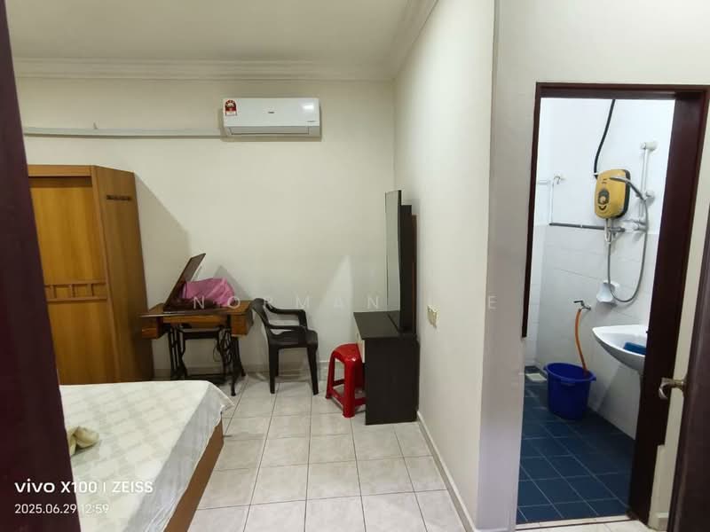 Rumah Teres 2-Tingkat untuk Dijual di TMN UTAMA PEKAN NANAS (Pekan Nanas) - Norman Lee - PropertyGuru.com.my