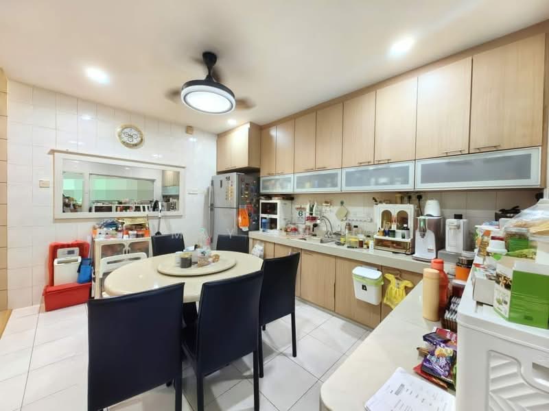 2-storey Terraced House for Sale in Seri Sungai Long (Kajang) - May Chan - Kitchen - PropertyGuru.com.my