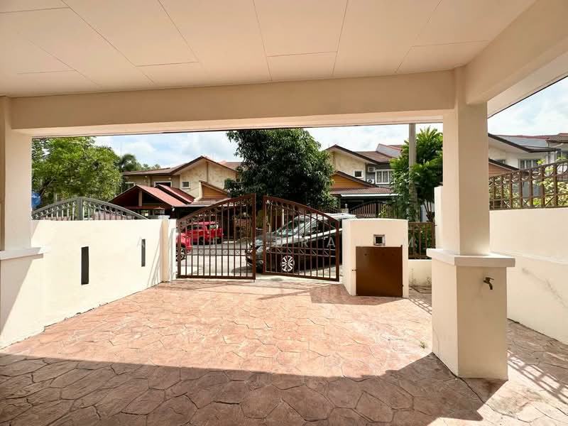 Rumah Teres 2 Tingkat untuk Dijual di Taman Pinggiran Permata (Batu Caves) - Azli Ibrahim - Exterior - PropertyGuru.com.my