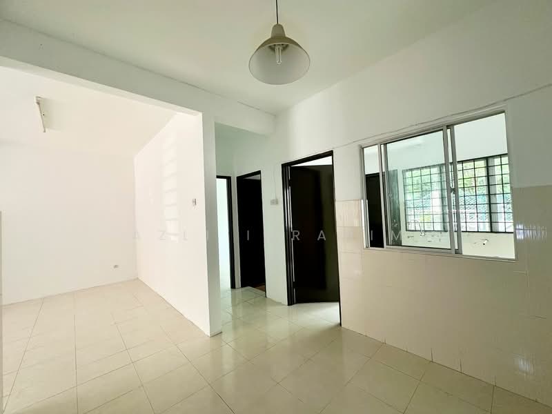 Rumah Teres 2 Tingkat untuk Dijual di Taman Pinggiran Permata (Batu Caves) - Azli Ibrahim - Interior - PropertyGuru.com.my