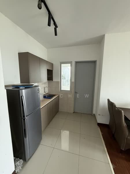 Service Residence for Rent at Gaya Resort Homes - TY Chew - Kitchen - PropertyGuru.com.my