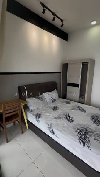 Condominium for Rent at Bay Laurel @ Country Garden Danga Bay - Joanna Tai - Bedroom - PropertyGuru.com.my