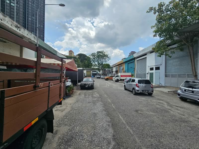 Terrace Factory for Sale in Bukit Jalil (Kuala Lumpur) - Wong Wen Heng - Exterior - PropertyGuru.com.my