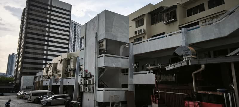 Office for Rent in Taman Bukit Desa (Taman Desa) - Wesley Wong - Exterior - PropertyGuru.com.my