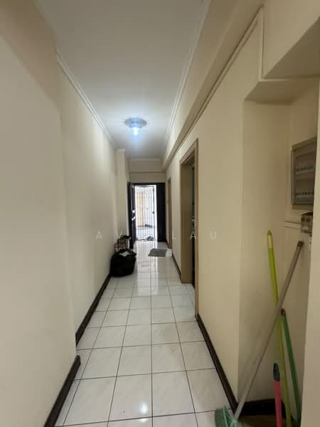 Kondominium untuk Dijual di Ehsan Ria - Ava Lau - Corridor - PropertyGuru.com.my
