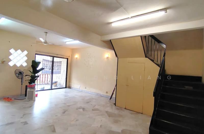Rumah Teres 2 Tingkat untuk Dijual di Usj 2 (Subang Jaya) - Chan Chong Liang - Living Room - PropertyGuru.com.my