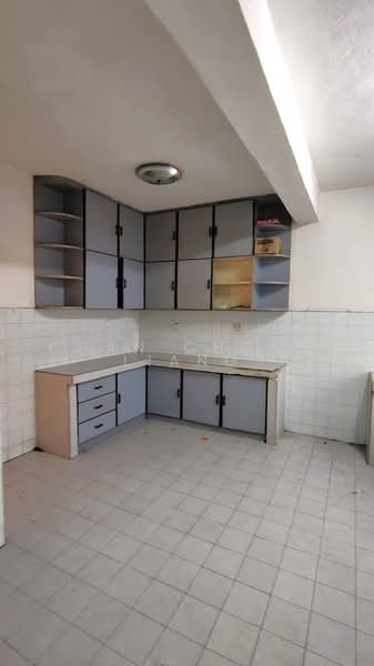 Rumah Teres 2 Tingkat untuk Dijual di Usj 2 (Subang Jaya) - Chan Chong Liang - Kitchen - PropertyGuru.com.my