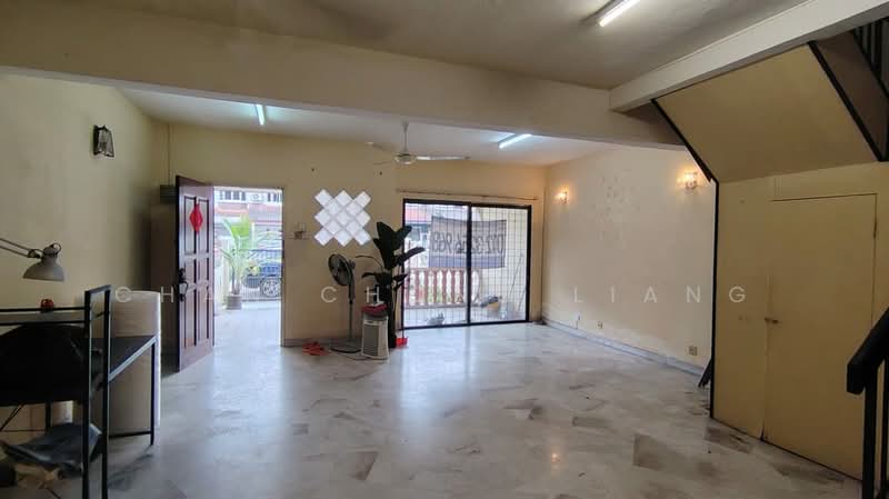 Rumah Teres 2 Tingkat untuk Dijual di Usj 2 (Subang Jaya) - Chan Chong Liang - Living Room - PropertyGuru.com.my