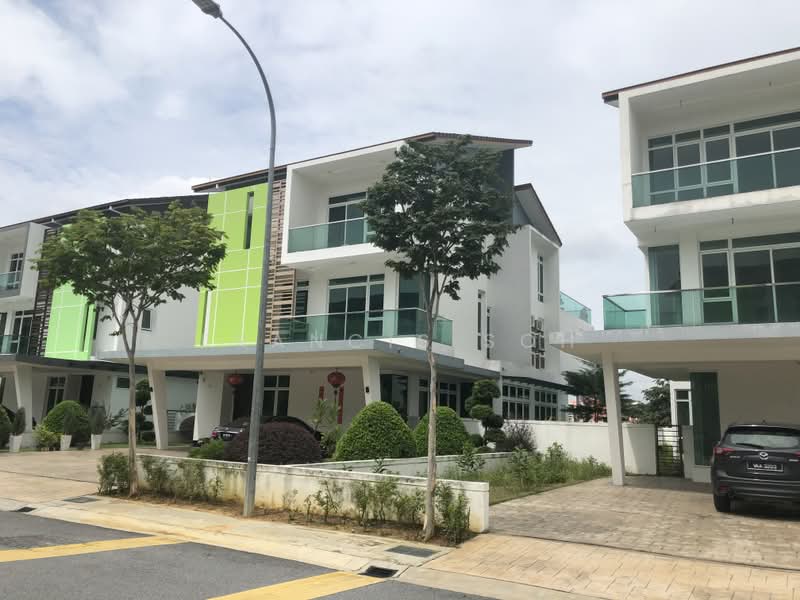 Rumah Banglo untuk Dijual di Taman Damai Utama (Bandar Kinrara) - Francis Soh - Exterior - PropertyGuru.com.my