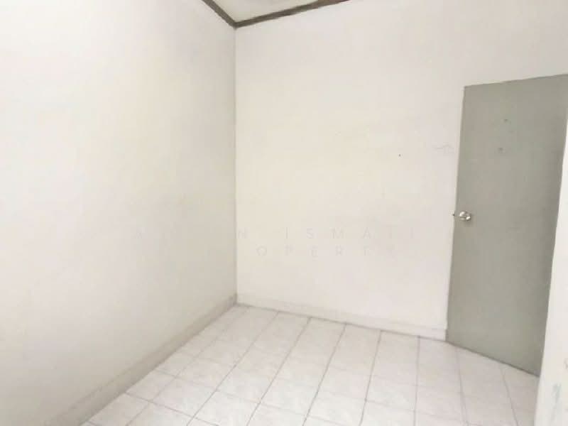 2-storey Terraced House for Sale in Mutiara Rini (Skudai) - Azlan Ismail aiproperty - Interior - PropertyGuru.com.my