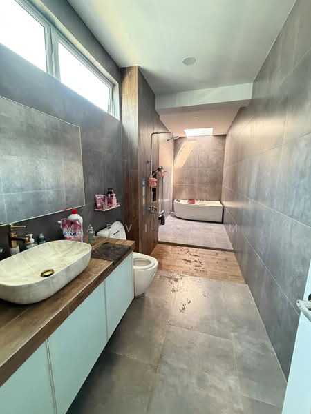 Cluster House for Sale in Austin Heights (Tebrau) - Marvin Lim - Bathroom - PropertyGuru.com.my