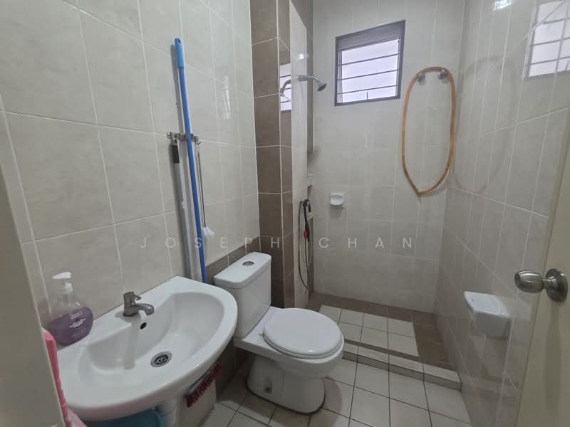 Rumah Teres 2 Tingkat untuk Dijual di Setia Indah (Setia Alam) - Joseph Chan - Bathroom - PropertyGuru.com.my