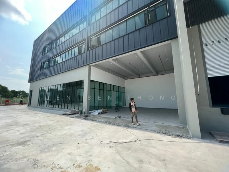 Detached Factory for Rent in Bandar Puncak Alam (Puncak Alam) - Jentsen Thong - Exterior - PropertyGuru.com.my