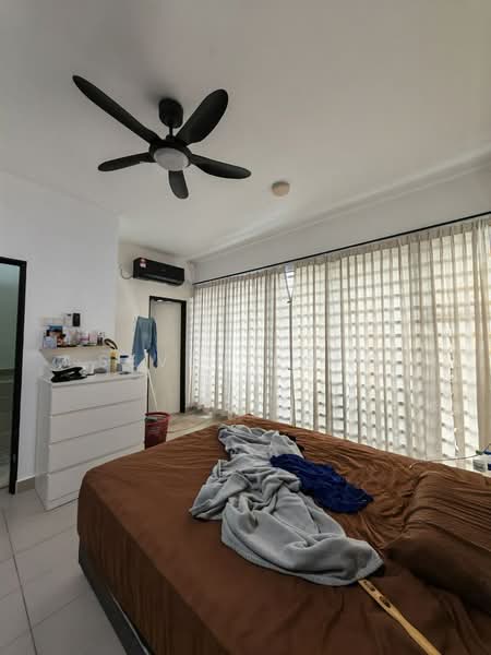 Cluster House for Sale in Taman Mutiara Mas (Skudai) - Seven Kong - Bedroom - PropertyGuru.com.my