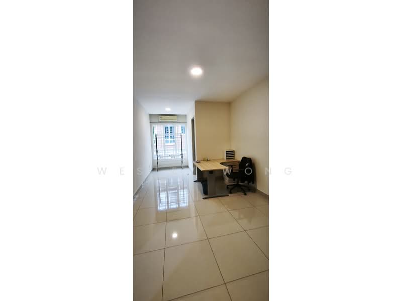 Rumah Teres 2 Tingkat untuk Disewa di Kajang (Selangor) - Wesley Wong - Study - PropertyGuru.com.my