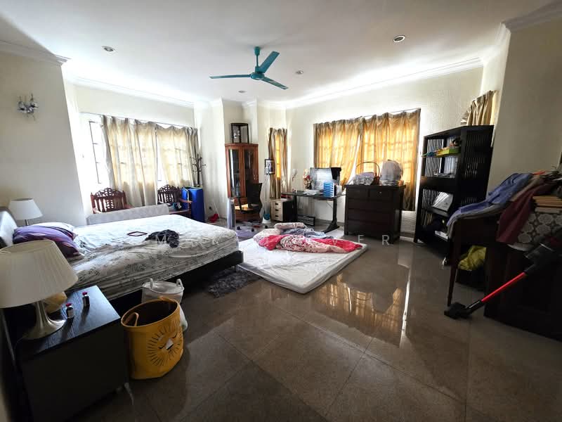 Bungalow for Rent in Bukit Jalil Golf (Bukit Jalil) - Mak Oliver - Bedroom - PropertyGuru.com.my