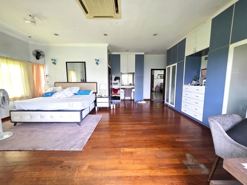 Bungalow for Rent in Bukit Jalil Golf (Bukit Jalil) - Mak Oliver - Bedroom - PropertyGuru.com.my
