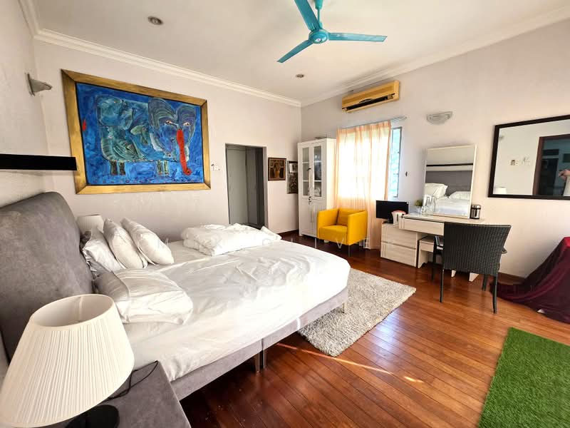 Bungalow for Rent in Bukit Jalil Golf (Bukit Jalil) - Mak Oliver - Bedroom - PropertyGuru.com.my