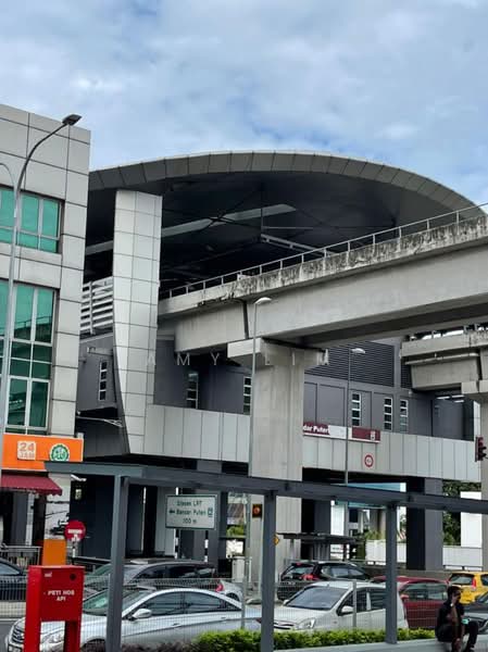 Shop for Rent in Bandar Puteri Puchong (Puchong) - Amy Lim - Exterior - PropertyGuru.com.my