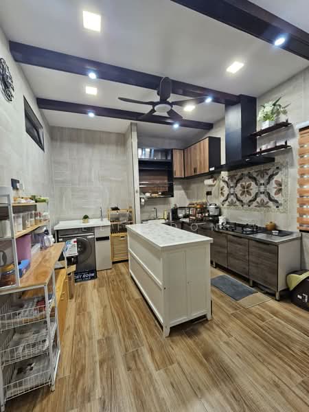 Semi-Detached House for Sale in Ukay Perdana (Ulu Kelang) - Elfa Don - Kitchen - PropertyGuru.com.my