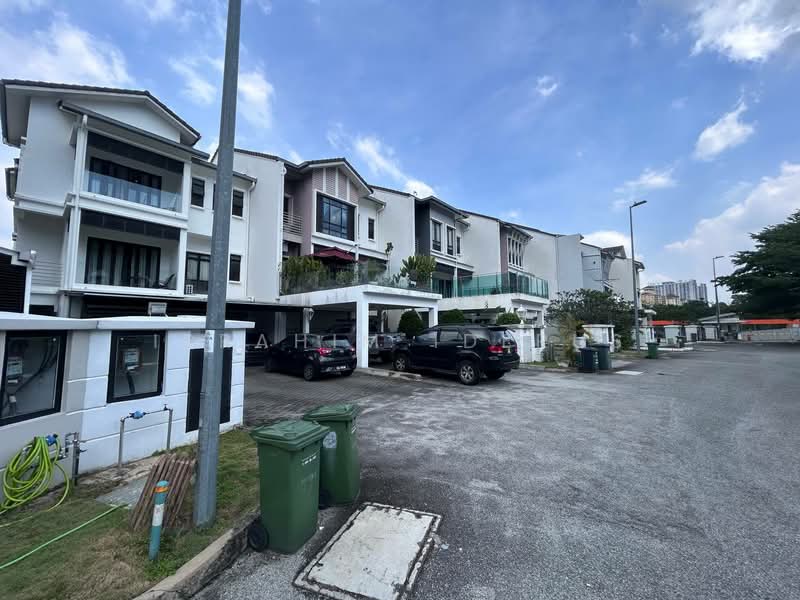 Rumah Teres 3 Tingkat untuk Dijual di Taman Melawati (Ulu Kelang) - Ibrahim Iderus - Exterior - PropertyGuru.com.my