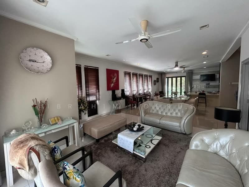 Rumah Teres 3 Tingkat untuk Dijual di Taman Melawati (Ulu Kelang) - Ibrahim Iderus - Living Room - PropertyGuru.com.my