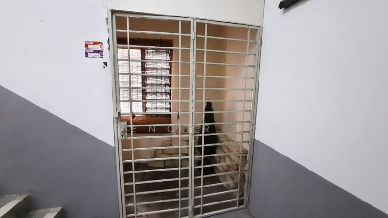 Office for Sale in Taman Suria Setapak (Setapak) - Spencer Toh - Entrance - PropertyGuru.com.my