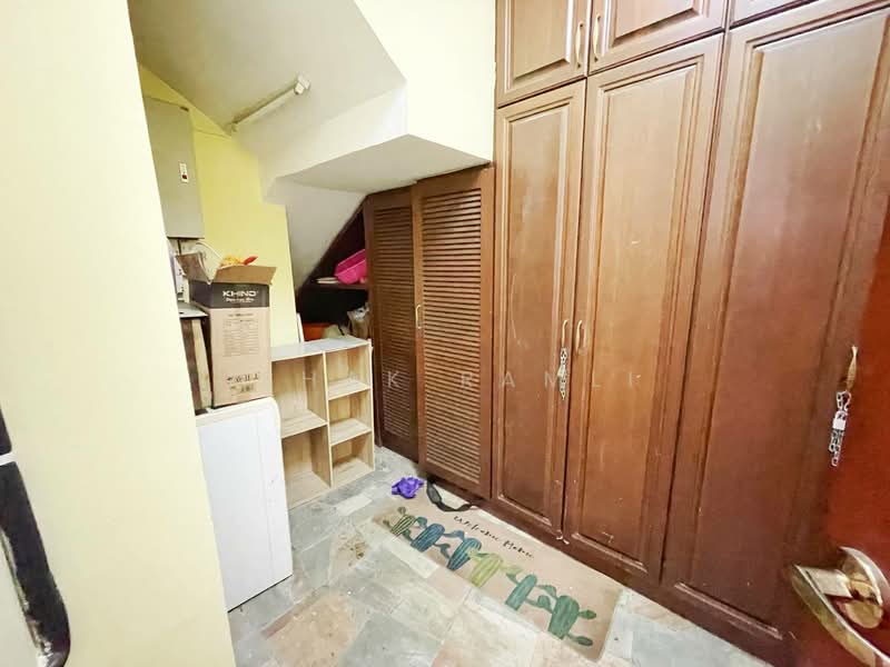 2-storey Terraced House for Sale in Pantai Dalam (Pantai) - Ishak Ramli - Interior - PropertyGuru.com.my